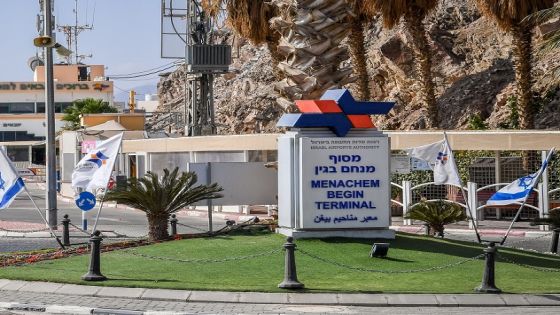 View of the empty Taba passage, between Israeli and Egypt, as it seen from the southern Israeli city of Eilat, January 28, 2021. Photo by Flash90 *** Local Caption *** טבה
טאבה
מצרים
ישראל
מחסום
מעבר גבול
סגר
סגירה