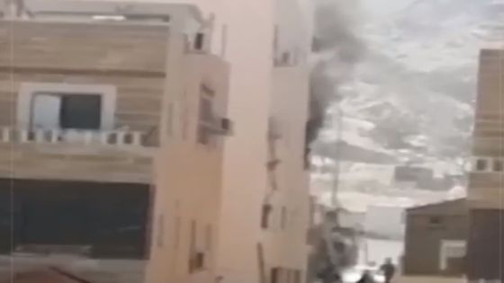 إنقاذ 14 محاصرا بالنيران داخل عمارة في العقبة