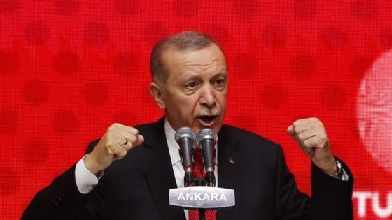 أردوغان يحذر من كارثة كبرى إذا فازت طاولة المعارضة بالانتخابات