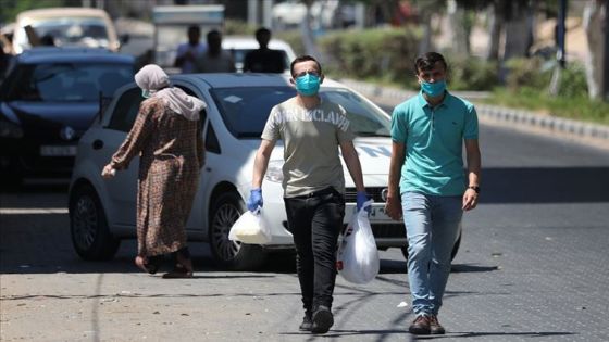 12 وفاة و1015 إصابة بفيروس كورونا في قطاع غزة