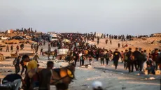 هآرتس: مستشارة نتنياهو طرقت أبواب الكونغو وأرض الصومال لتهجير سكان غزة