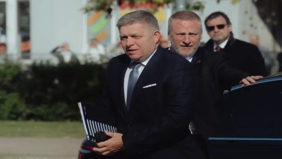 حكومة سلوفاكيا: رئيس الوزراء في حالة خطرة