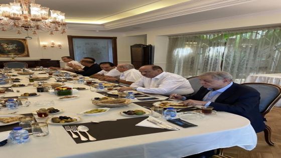الخصاونة وحماد والمصري على مائدة افطار السفير السعودي