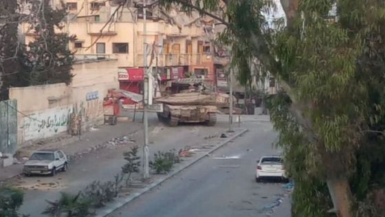 دبابات الاحتلال تحاصر مستشفيات في غزة من جميع الاتجاهات