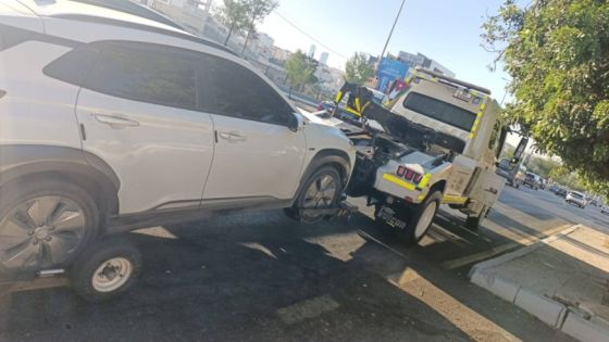 السير يضبط مركبة دون لوحة ارقام تجاوزت الإشارة الحمراء في عمان