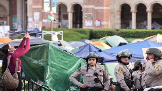 أوامر بفض اعتصام جامعة كاليفورنيا المؤيد لفلسطين ورقعة الحراك تتوسع