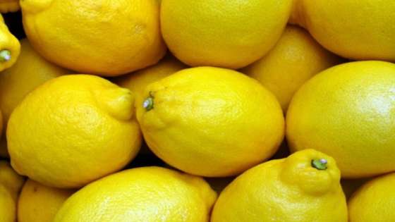 هبوط اسعار البندورة في السوق المركزي والليمون خارج التغطية