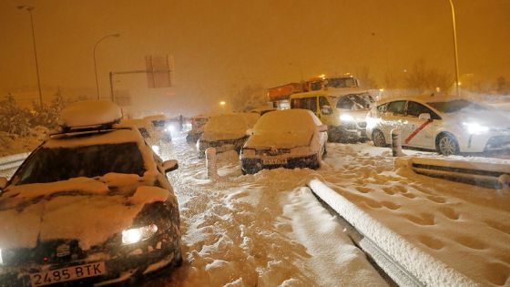 1.7 مليار دولار خسائر بسبب الثلوج في العاصمة الإسبانية