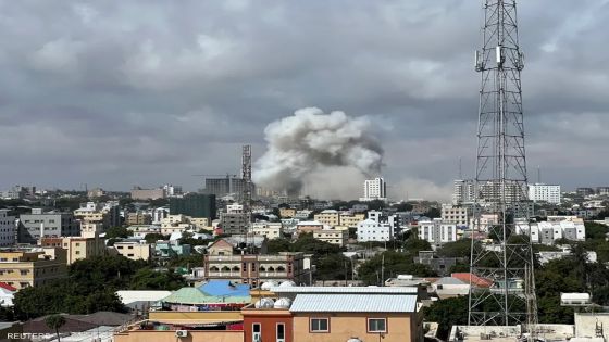 أكثر من 100 قتيل و300 جريح في انفجار سيارتين في مقديشو