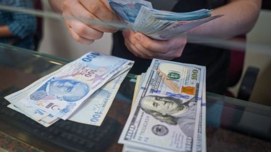 توقع ارتفاع الطلب على العملات التركية والسورية والمصرية قبل عيد الأضحى