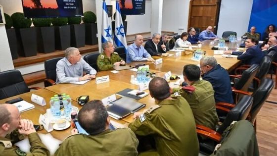 مسؤولون إسرائيليون: مجلس الحرب مصمم على الرد على إيران