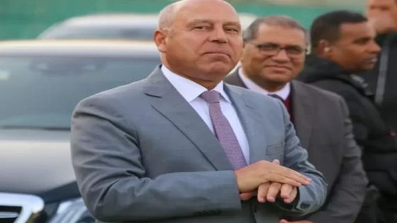 إقالة على الهواء.. وزير مصري يعفي مسؤولا خرج إجازة دون بديل