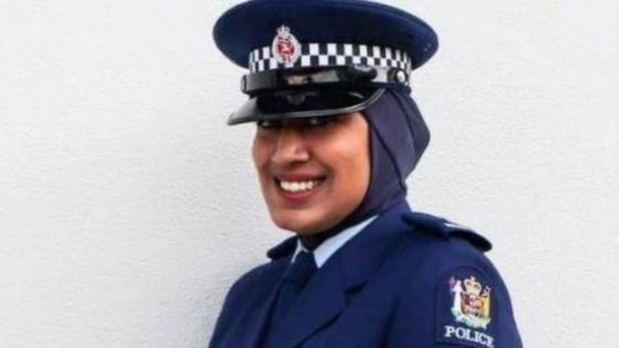 شرطة نيوزيلندا تقدم زينة .. أول شرطية مسلمة محجّبة