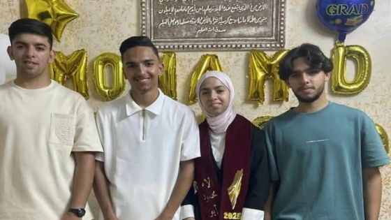 4 توائم من الزرقاء ينجحون بالتوجيهي بمعدلات فوق الـ90%