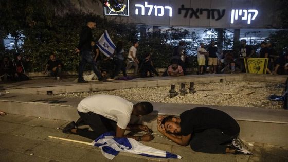 الإسرائيليون يعيشون الرعب ويستغيثون: خلاص يا حماس