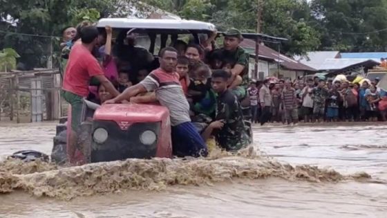 أكثر من 150 قتيلا في فيضانات إندونيسيا وتيمور الشرقية