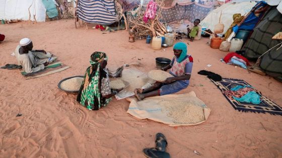 الإنترنت والاتصالات خارج الخدمة في السودان وتحذيرات من مجاعة تضرب الملايين