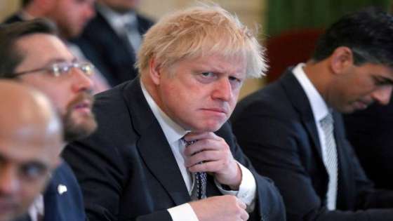 رئيس الوزراء البريطاني : إما قبول تخفيضات في الأجور أو مواجهة الركود