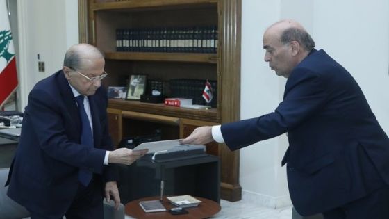 بعد إساءته لدول الخليج.. وزير الخارجية اللبناني يقدم استقالته