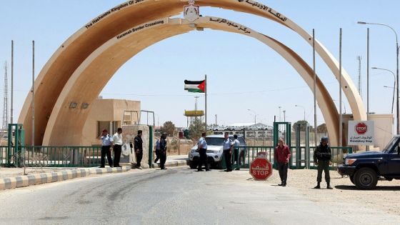 Jordanian security forces stand guard at the Al-Karameh border point with Iraq on June 25, 2014 as Jordan reinforced its border with Iraq after Sunni Arab militants overran a crossing with Syria. Sunni insurgents led by the jihadist Islamic State of Iraq and the Levant (ISIL) overran swathes of land north and west of Baghdad this month sparking fears in Amman that they will take the fight to Jordan, which is already struggling with its own home-grown Islamists. AFP PHOTO/STR / AFP PHOTO / -