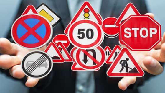 وزير الأشغال: نعمل على خطة لتطوير السلامة المرورية على الطرق