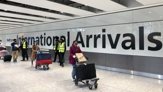 إلغاء جميع الرحلات الجوية من مطارات بريطانيا