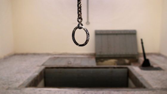 BENGHAZI, LIBYA - MARCH 01: A hangman's gallows sits idle at the Benghazi Central Prison on March 1, 2011 on the outskirts of Benghazi, Libya. Inmates broke free of the prison during the uprising a week ago in the city. (Photo by John Moore/Getty Images)