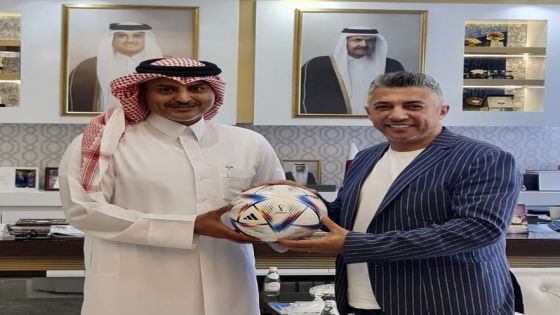 العبداللات يتسلم كره كأس العالم