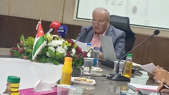 جوينات يعقد مؤتمراً صحفياً في دار بلدية مادبا الكبرى ويعلن انجازات لجنة البلدية خلال فترة تسلمها مهامها وحتى الآن